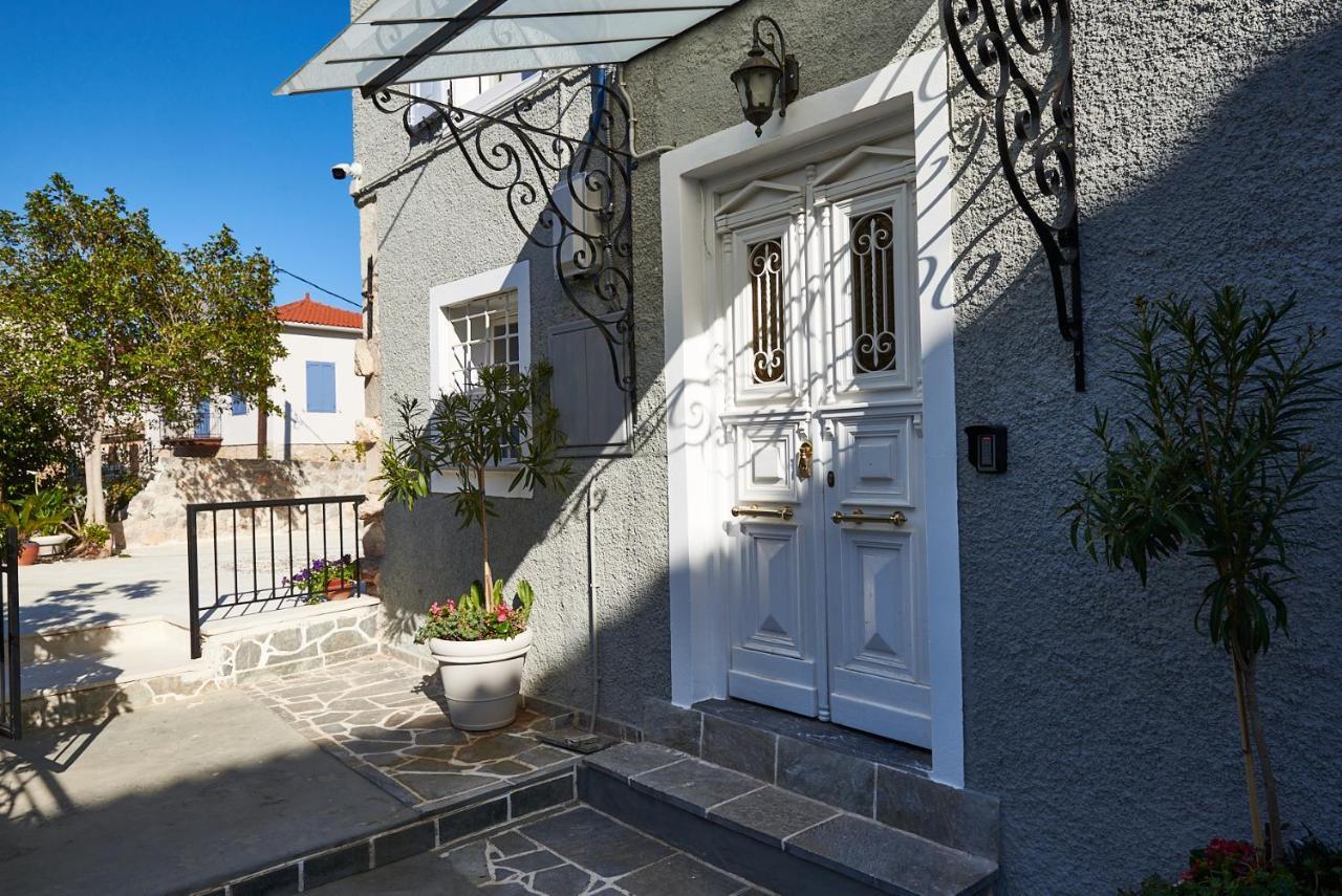 Galaxídhion Galaxidaki 1857 Guesthouse מראה חיצוני תמונה